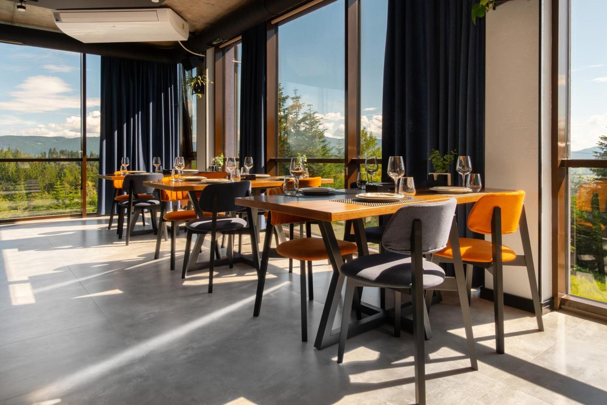Summit Hotel Яблуниця Екстериор снимка